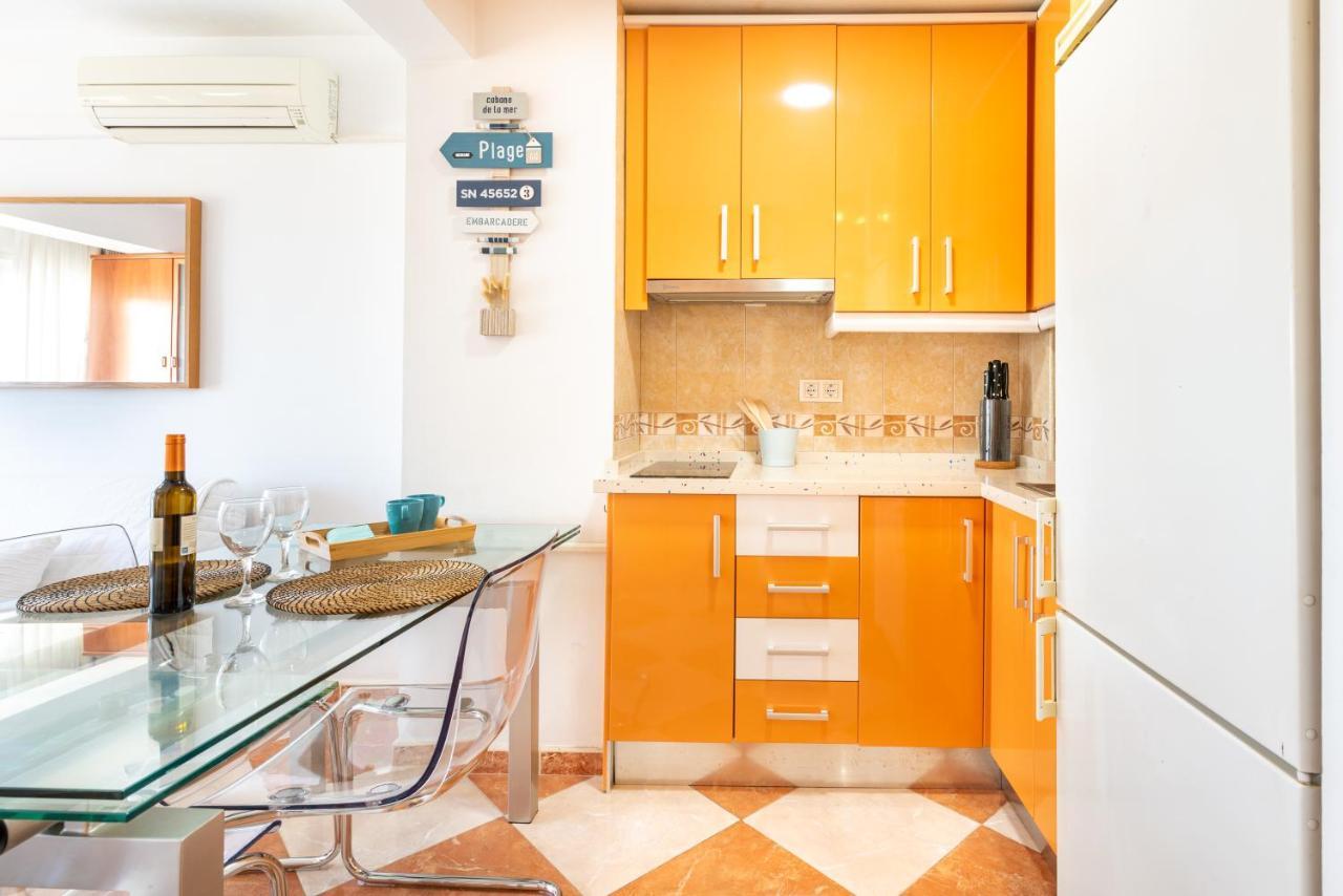 Sunny Seaside Apartment Arroyo De La Miel Dış mekan fotoğraf