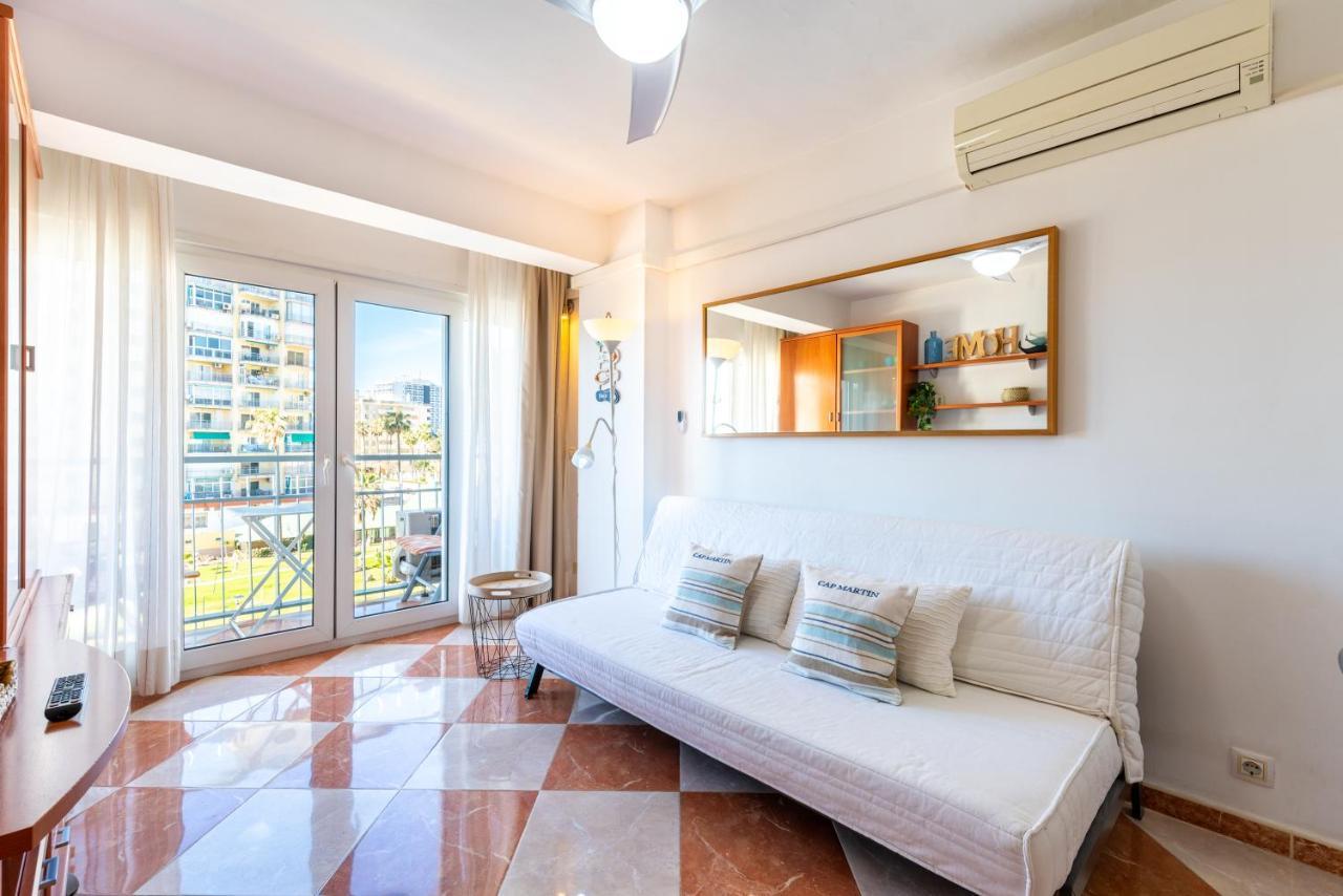 Sunny Seaside Apartment Arroyo De La Miel Dış mekan fotoğraf