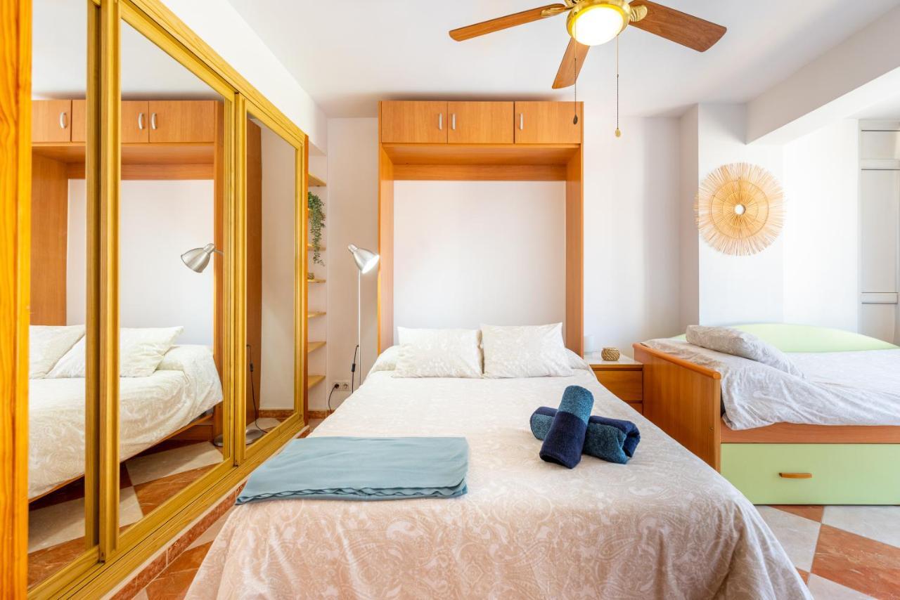 Sunny Seaside Apartment Arroyo De La Miel Dış mekan fotoğraf