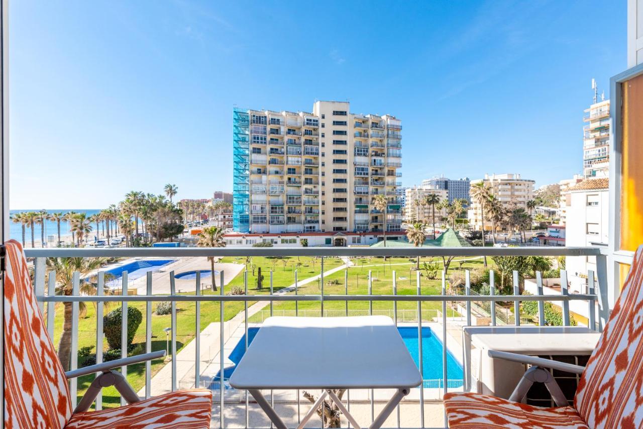 Sunny Seaside Apartment Arroyo De La Miel Dış mekan fotoğraf